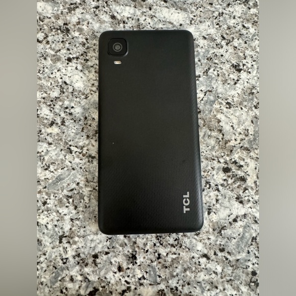 Phone- TCL A30 - Picture 5 of 8